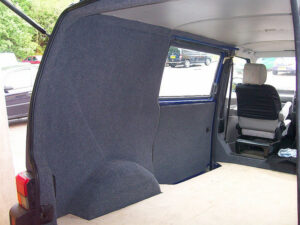 Easyliner 4 Way Stretch Carpet ‚ The Flexible Choice for Vehicle Customization